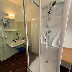 Plattenhof * 텔프스