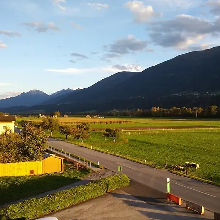 Plattenhof * Telfs
