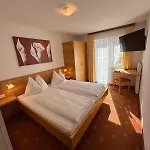 Plattenhof Guest house Telfs
