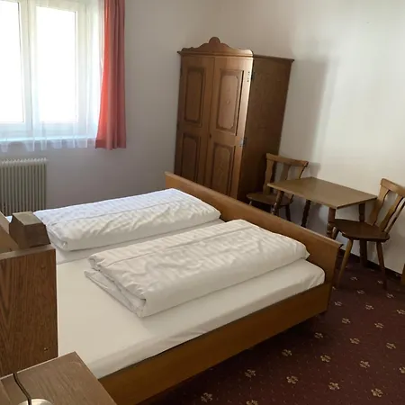 Plattenhof بيت ضيافة تيلفس